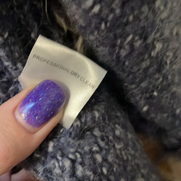 Love Token Sweater Coat   - Picture 9 of 9